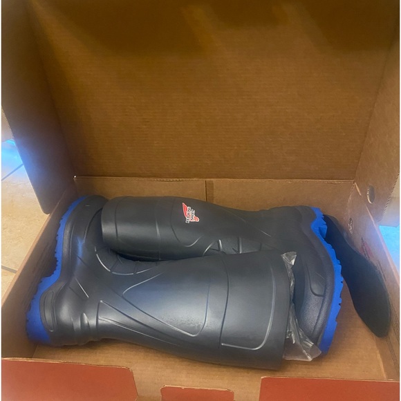 Non steel toe Red Wing Injex Boots - Picture 6 of 6